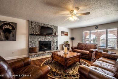 5601 Lee Ln, Farmington, NM 87402 - photo 3