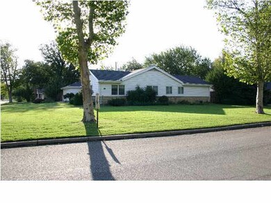 Side View of Corner Lot
