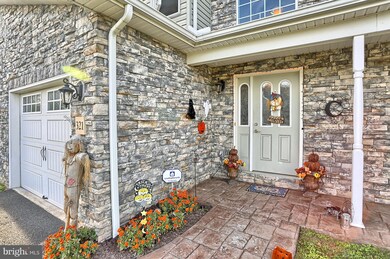 321 Briar Ridge Cir, Enola, PA 17025 - photo 5