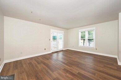 612 Picadilly Dr, Hagerstown, MD 21740 - photo 4