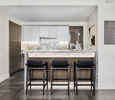 303 Park Ave unit 2132, New York City, NY 10022 - photo 4