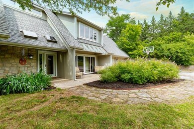 902 N Jackson St, Raymore, MO 64083 - photo 3