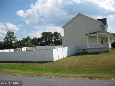 1414 Mallard Dr E, Chambersburg, PA 17202 - photo 5