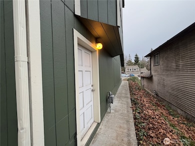 2811 SW 350th Place, Federal Way, WA 98023 - photo 4