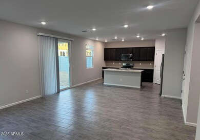 2672 E Bluff Spring Ave, Apache Junction, AZ 85119 - photo 7