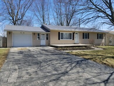 1150 Jefferson St, Bucyrus, OH 44820 - photo 4