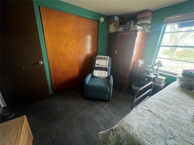 612 S 68th St, Tampa, FL 33619 - photo 7