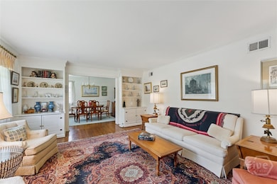 Formal Livingroom
