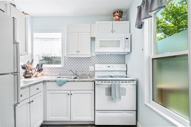 628 W Walnut St, Princeton, IN 47670 - photo 5