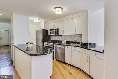 1426 Rhode Island Ave NW unit E, Washington, DC 20005 - photo 4