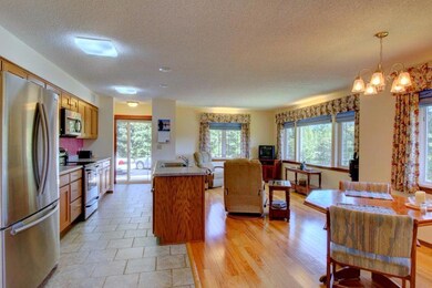 354 S Livingston Way, Grants Pass, OR 97526 - photo 7