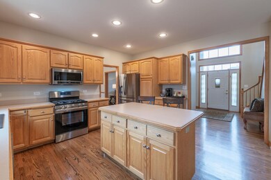 346 Prairieview Dr unit 6, Oswego, IL 60543 - photo 7