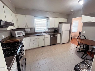 4784 Santa Maria Dr, Toledo, OH 43614 - photo 4