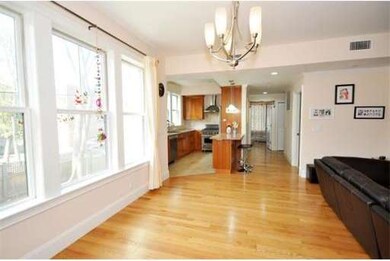 76 Green St unit 3, Brookline, MA 02446 - photo 7