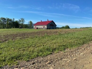 561 Pensyl Hollow Rd, Bedford, PA 15522 - photo 2