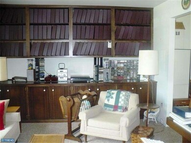 32 Roosevelt Dr, Boyertown, PA 19512 - photo 4