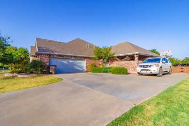 4817 N Bentwood Dr, San Angelo, TX 76904 - photo 5