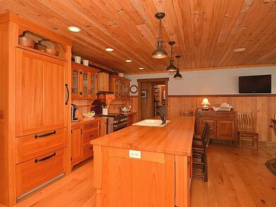 5451 S Poplar Dr, Columbus, IN 47201 - photo 3