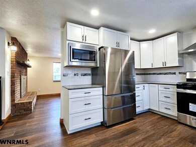 2001 E 30th St, Scottsbluff, NE 69361 - photo 7