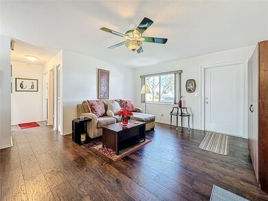 9729 36th Way N unit 4, Pinellas Park, FL 33782 - photo 7