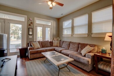 1021 S 8th St Wilmington NC-large-012-17