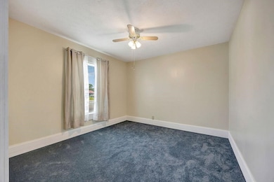 1133 E 5th St, Connersville, IN 47331 - photo 7