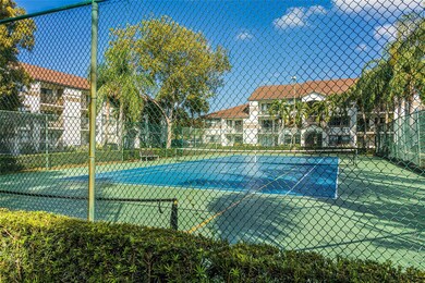 650 S Park Rd unit 135, Hollywood, FL 33021 - photo 3