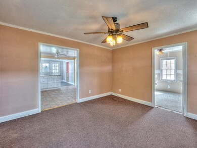 2202 E Unaka Ave, Johnson City, TN 37601 - photo 6