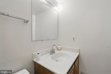 4412 Marsala Glen Way, Fairfax, VA 22033 - photo 5