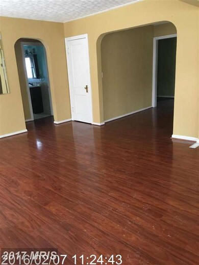 5112 N Englewood Dr, Hyattsville, MD 20785 - photo 7