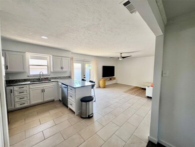 7412 Walling Ln, Dallas, TX 75231 - photo 4