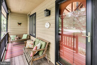 6154 Jerrys Dr, Columbia, MD 21044 - photo 4