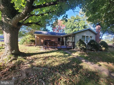 139 Salem Rd, Chambersburg, PA 17201 - photo 2