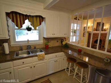 661 Cable Creek Rd, Asheboro, NC 27205 - photo 5