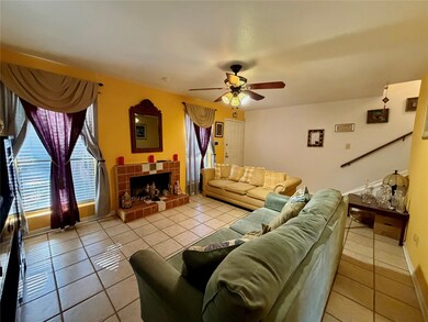 2110 Wilcrest Dr unit 101, Houston, TX 77042 - photo 7