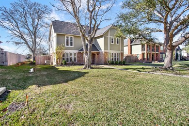 102 Dorado Dr, Friendswood, TX 77546 - photo 3