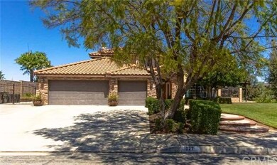 Great curb appeal!
