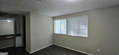 5595 Marbut Rd, Lithonia, GA 30058 - photo 5