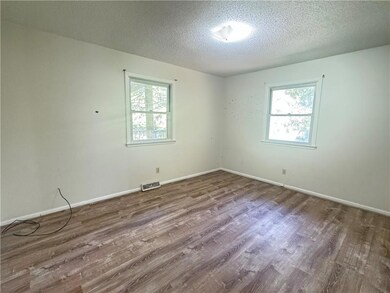 211 Emile St, Lansing, KS 66043 - photo 7