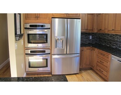 511 E River St, Orange, MA 01364 - photo 5