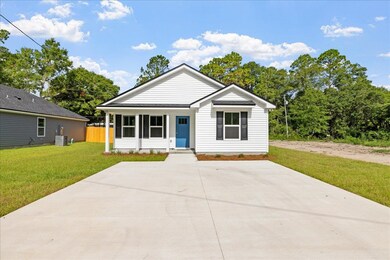 62 Friendship Ln, Crawfordville, FL 32327 - photo 2