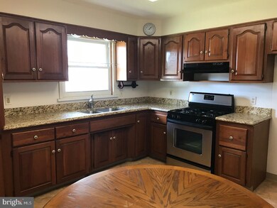 4791 Cherry Ln, Center Valley, PA 18034 - photo 2