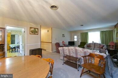 1224 Darlington Dr, Winchester, VA 22603 - photo 3