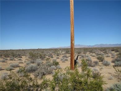 00 E Red Cloud Dr, Yucca, AZ 86438 - photo 2