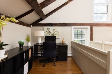 816 Washington St unit 2, Brookline, MA 02446 - photo 7