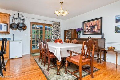 1143 Clute Crest Dr, Niskayuna, NY 12309 - photo 7