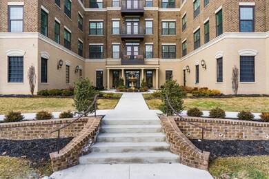 [007] 1670 E Broad St, Columbus