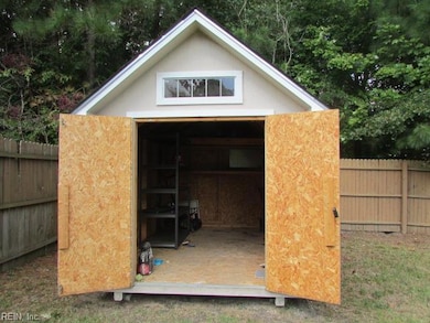 628 Argyll St, Chesapeake, VA 23320 - photo 6