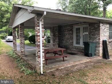 5259 Gordon Dr, King George, VA 22485 - photo 7