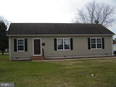 7 W Milby St, Harrington, DE 19952 - photo 2